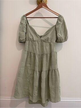 Sage Puff-Sleeve Tiered Midi Dress